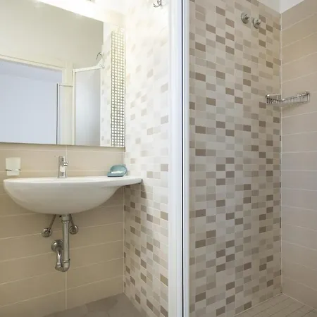 Bed & Breakfast And Breakfast Da Laura Bellaria-Igea Marina